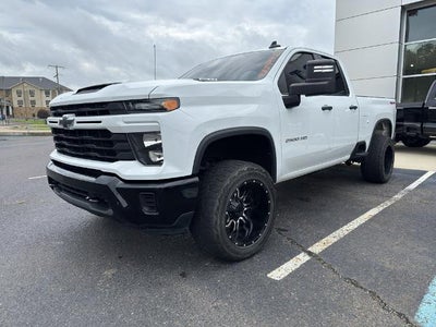 2024 Chevrolet Silverado 2500 HD Double Cab Standard Box 4-Wheel Drive Custom