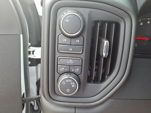 2024 Chevrolet Silverado 2500 HD Double Cab Standard Box 4-Wheel Drive Custom