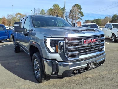 2025 GMC Sierra 2500 HD Crew Cab Standard Box 4-Wheel Drive SLE