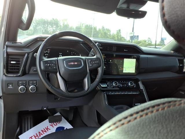 2025 GMC Sierra 2500 HD Crew Cab Standard Box 4-Wheel Drive AT4