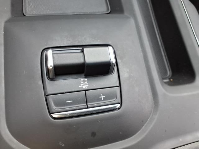 2025 GMC Sierra 2500 HD Crew Cab Standard Box 4-Wheel Drive AT4