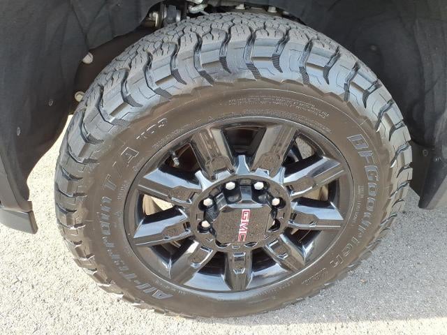 2025 GMC Sierra 2500 HD Crew Cab Standard Box 4-Wheel Drive AT4