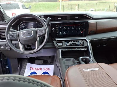 2025 GMC Sierra 3500HD Crew Cab Long Box 4-Wheel Drive Denali Ultimate