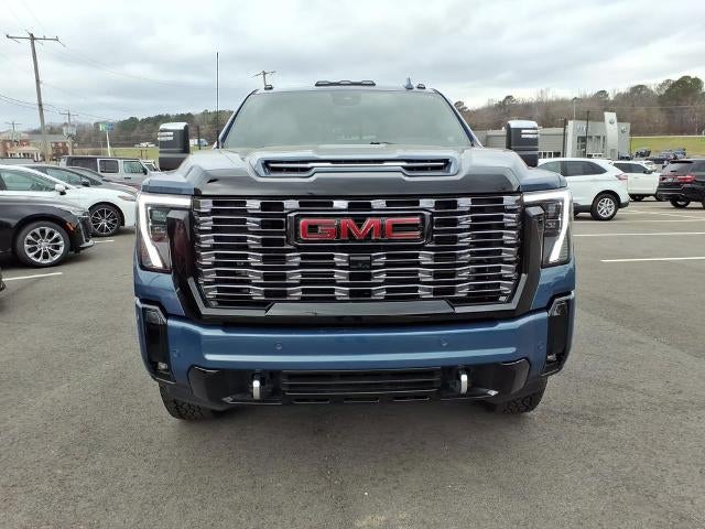 2025 GMC Sierra 3500HD Crew Cab Long Box 4-Wheel Drive Denali Ultimate