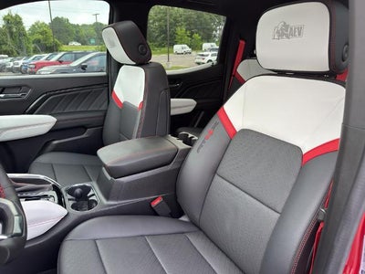 2024 GMC Canyon Crew Cab Short Box 4-Wheel Drive AT4X