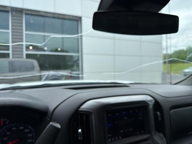 2024 GMC Sierra 1500 Crew Cab Short Box 4-Wheel Drive Pro