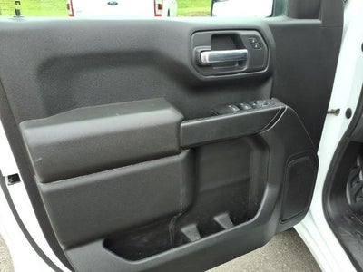 2024 GMC Sierra 1500 Crew Cab Short Box 4-Wheel Drive Pro