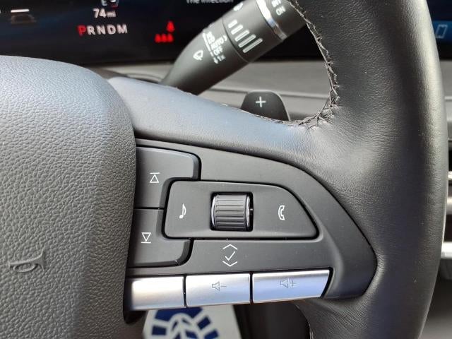 2025 Cadillac XT4 FWD 4dr Premium Luxury