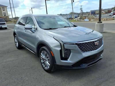 2025 Cadillac XT4 FWD 4dr Premium Luxury