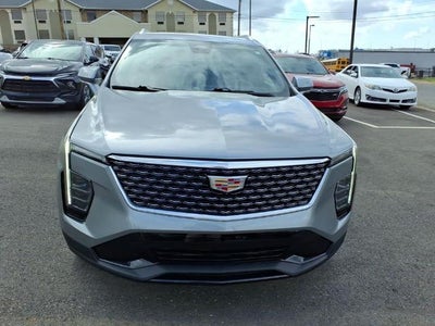2025 Cadillac XT4 FWD 4dr Premium Luxury