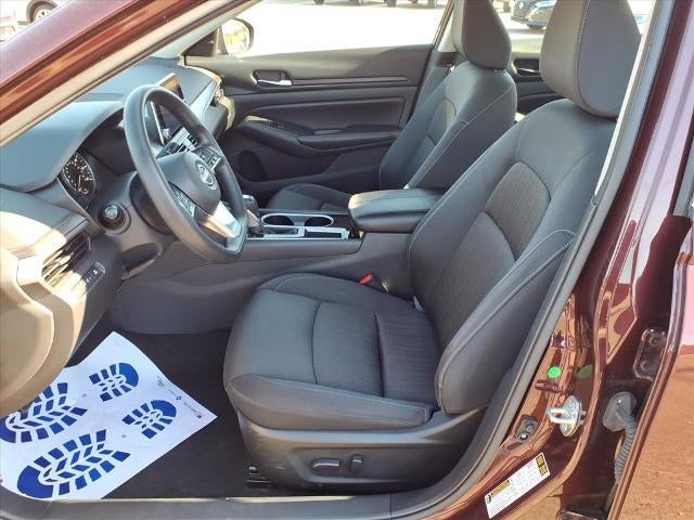 2024 Nissan Altima 2.5 SV Sedan