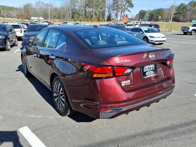 2024 Nissan Altima 2.5 SV Sedan