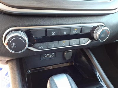 2024 Nissan Altima 2.5 SV Sedan