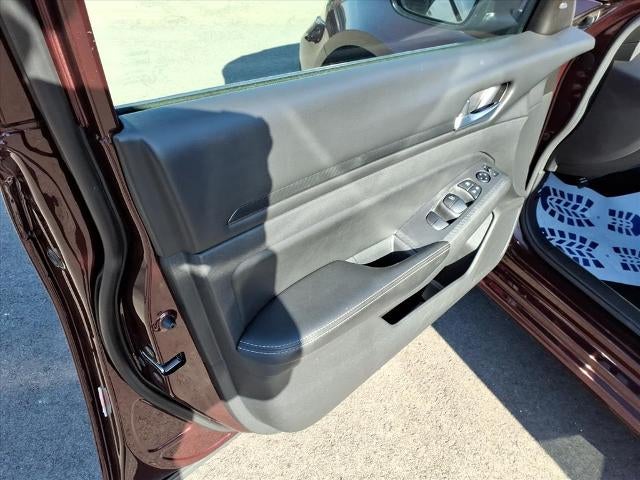 2024 Nissan Altima 2.5 SV Sedan