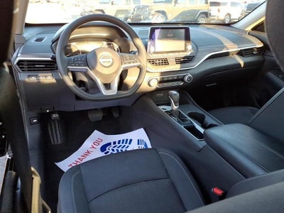 2025 Nissan Altima SV FWD