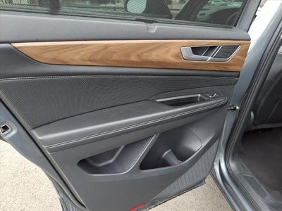 2024 Volkswagen Atlas 2.0T SE w/Technology 4MOTION