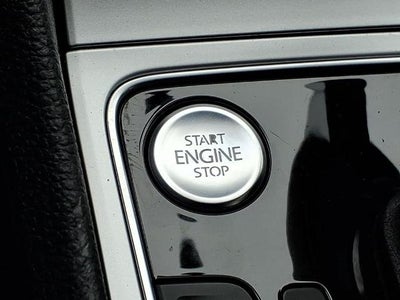 2019 Volkswagen Passat 2.0T Wolfsburg Edition Auto