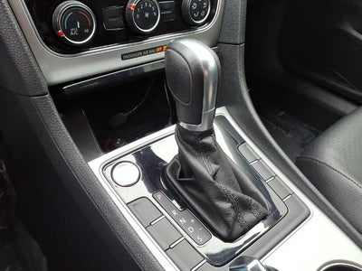 2019 Volkswagen Passat 2.0T Wolfsburg Edition Auto