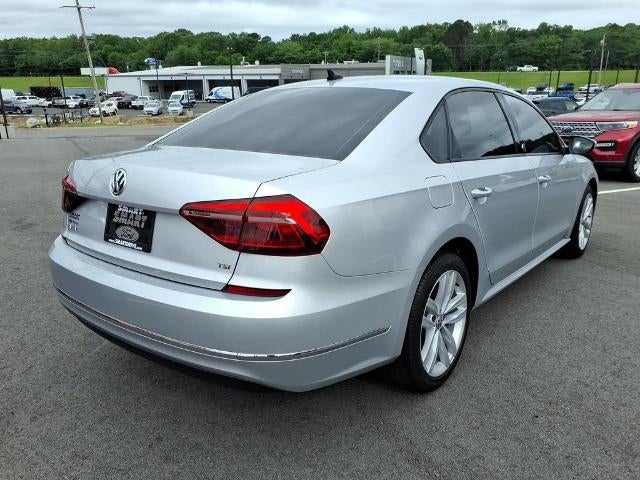 2019 Volkswagen Passat 2.0T Wolfsburg Edition Auto