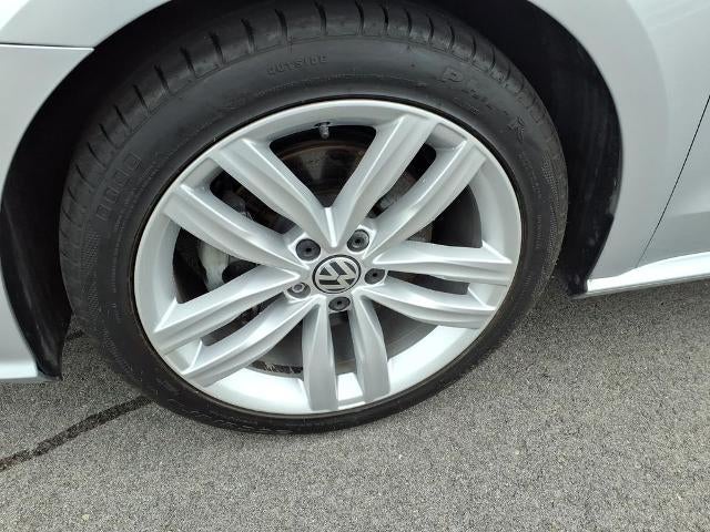 2019 Volkswagen Passat 2.0T Wolfsburg Edition Auto