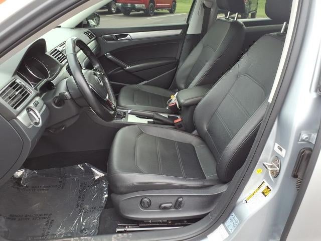 2019 Volkswagen Passat 2.0T Wolfsburg Edition Auto