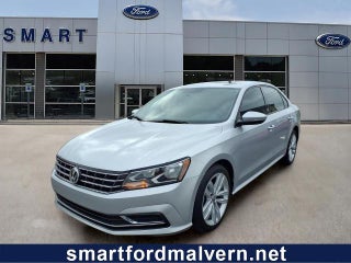 2019 Volkswagen Passat 2.0T Wolfsburg Edition Auto