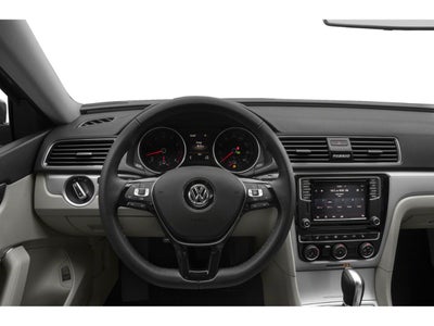 2019 Volkswagen Passat 2.0T Wolfsburg Edition Auto