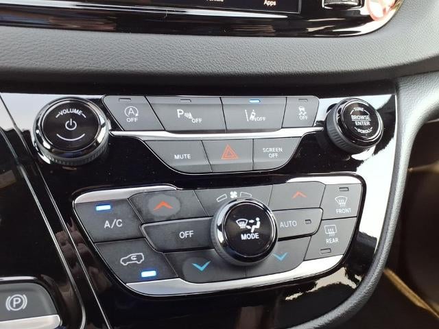2025 Chrysler Pacifica Select FWD