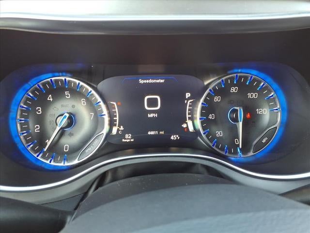 2025 Chrysler Pacifica Limited FWD