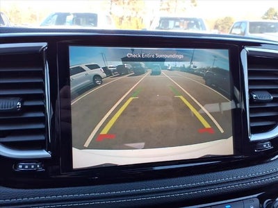 2025 Chrysler Pacifica Limited FWD