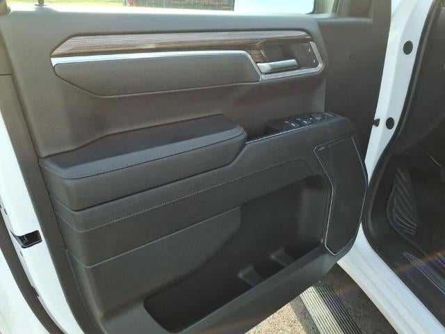 2025 Chevrolet Silverado 1500 Crew Cab Short Box 4-Wheel Drive LT 1LT
