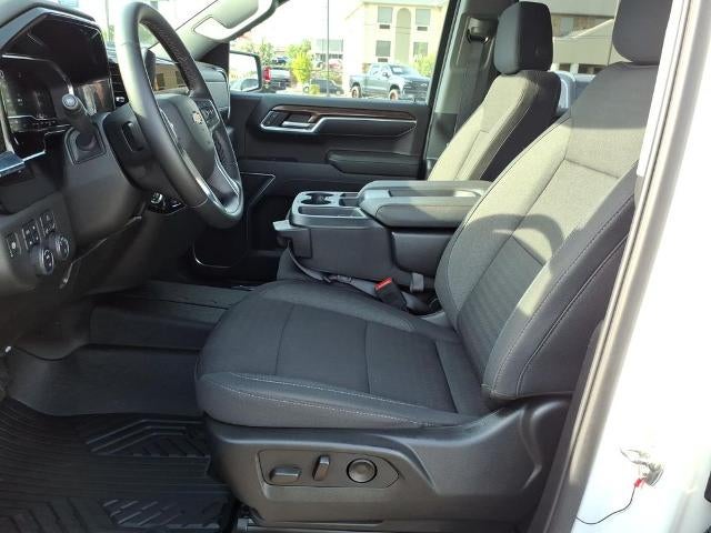 2025 Chevrolet Silverado 1500 Crew Cab Short Box 4-Wheel Drive LT 1LT