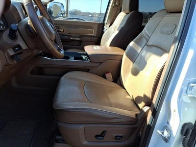 2022 RAM 2500 Longhorn 4x4 Crew Cab 6'4" Box