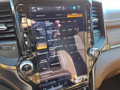 2022 RAM 2500 Longhorn 4x4 Crew Cab 6'4" Box