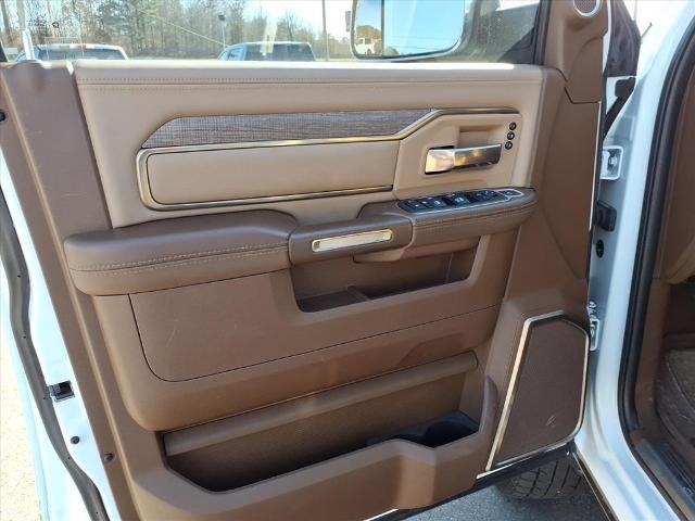 2022 RAM 2500 Longhorn 4x4 Crew Cab 6'4" Box