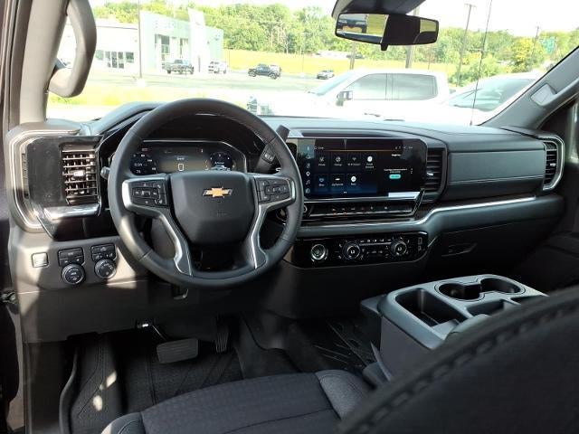 2024 Chevrolet Silverado 1500 Crew Cab Short Box 4-Wheel Drive LT 2FL