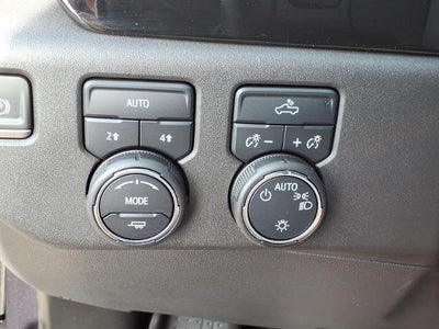 2024 Chevrolet Silverado 1500 Crew Cab Short Box 4-Wheel Drive LT 2FL
