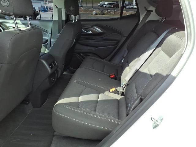 2023 GMC Terrain FWD 4dr SLE