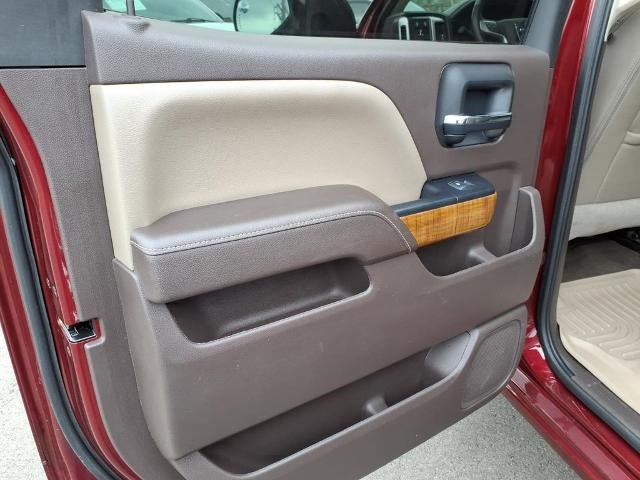 2017 GMC Sierra 1500 Crew Cab Standard Box 4-Wheel Drive SLT