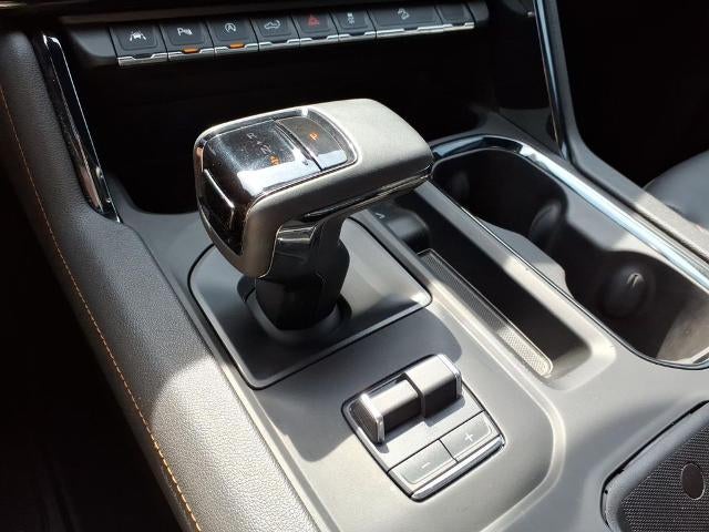 2025 GMC Sierra 1500 Crew Cab Short Box 4-Wheel Drive AT4