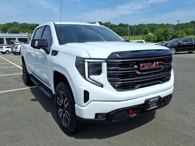 2025 GMC Sierra 1500 Crew Cab Short Box 4-Wheel Drive AT4