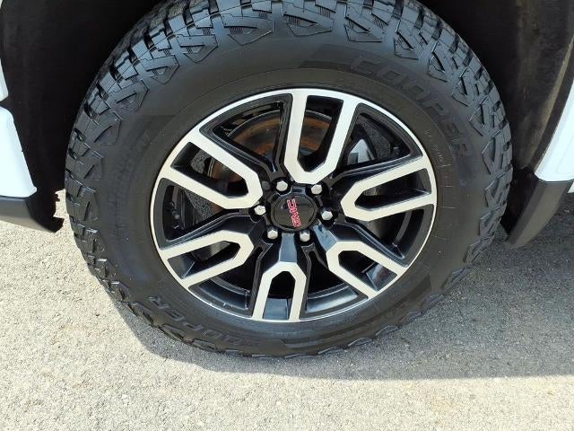 2025 GMC Sierra 1500 Crew Cab Short Box 4-Wheel Drive AT4