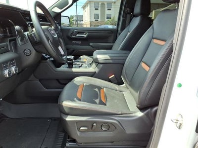 2025 GMC Sierra 1500 Crew Cab Short Box 4-Wheel Drive AT4