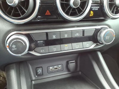 2024 Nissan Sentra SV CVT