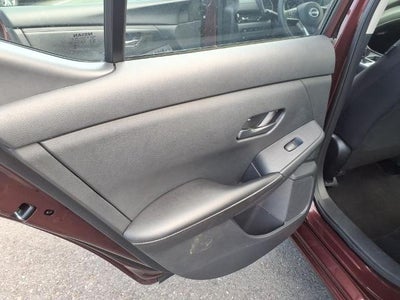 2025 Nissan Sentra SV CVT