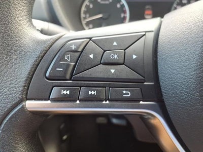 2025 Nissan Sentra SV CVT