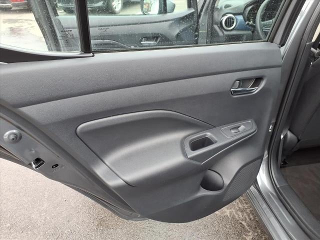 2024 Nissan Versa SV CVT