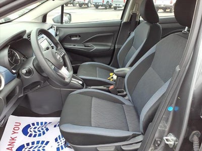 2024 Nissan Versa SV CVT