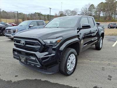 2024 Toyota Tacoma 4WD 4WD SR5 Double Cab 5' Bed AT (GS)