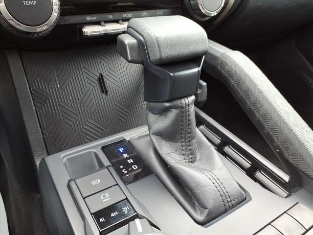 2024 Toyota Tacoma 4WD 4WD SR5 Double Cab 5' Bed AT (GS)